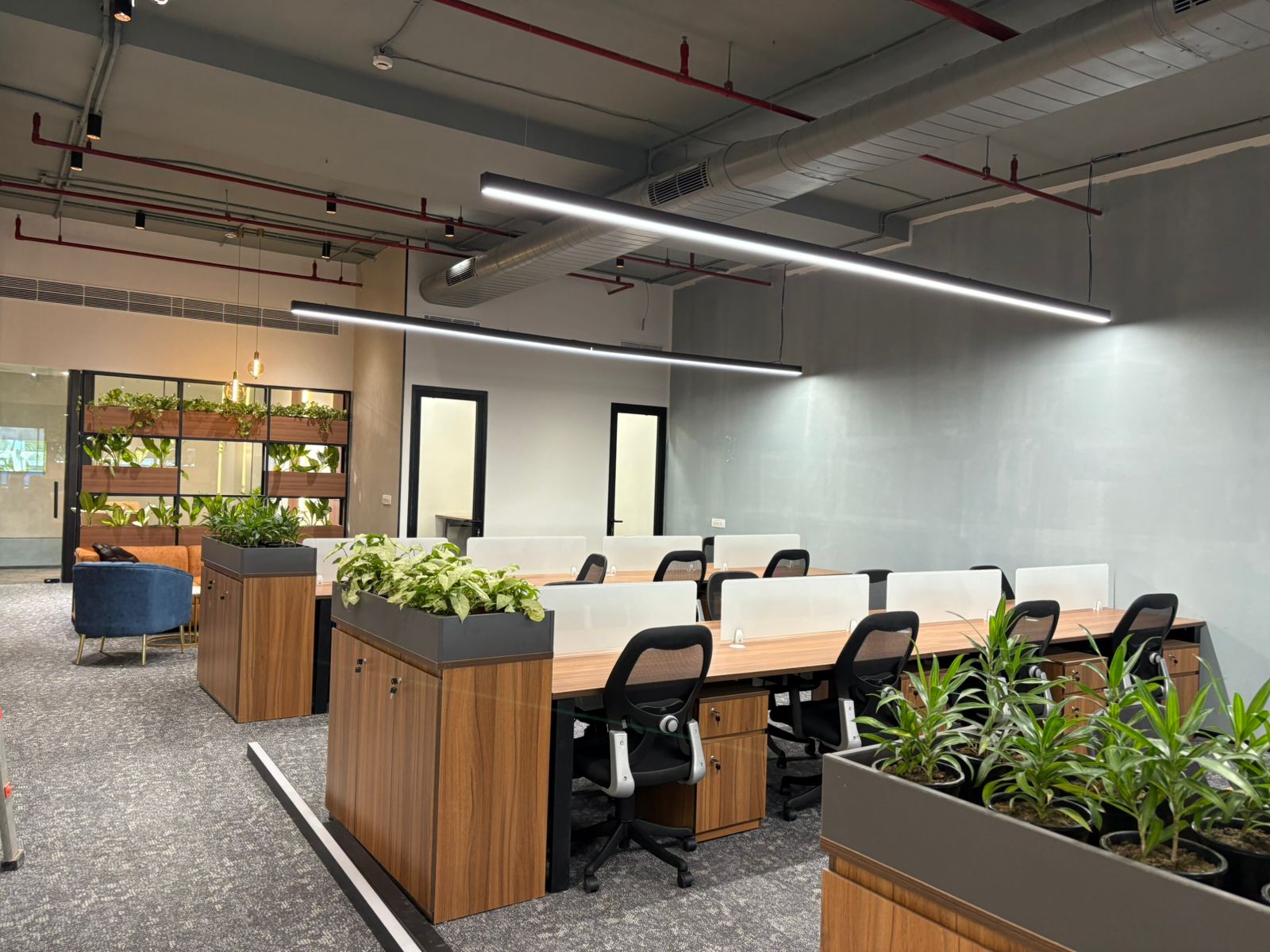 Global Green Interior Design Company Logo - Sustainable Design Experts